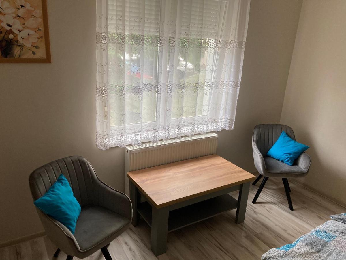 Kristaly Apartman 埃格尔 外观 照片