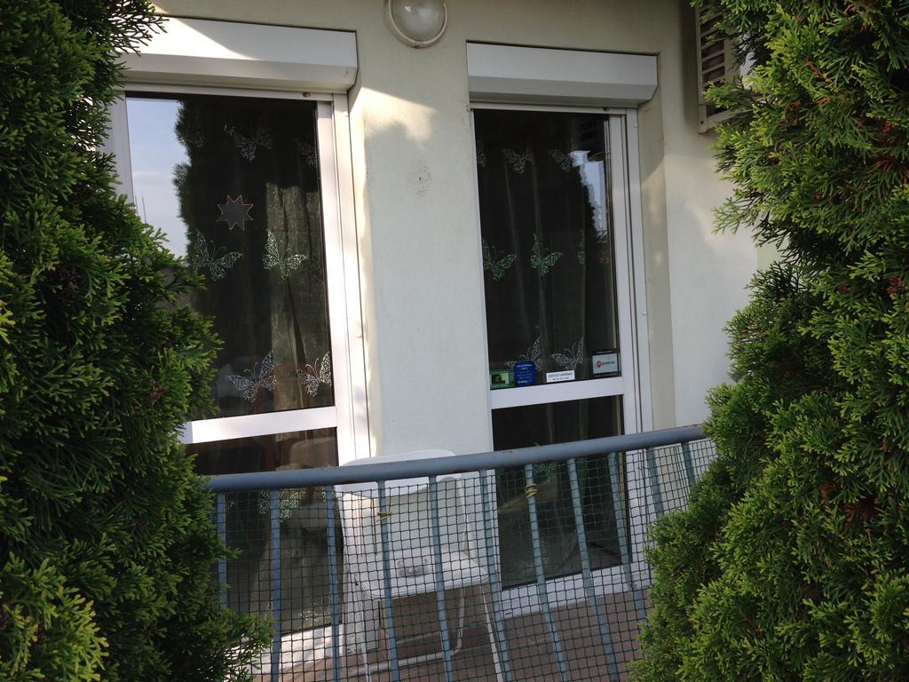 Kristaly Apartman 埃格尔 外观 照片